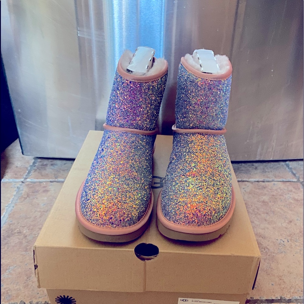 SOLD SOLD SOLDUggs Boots SOLD